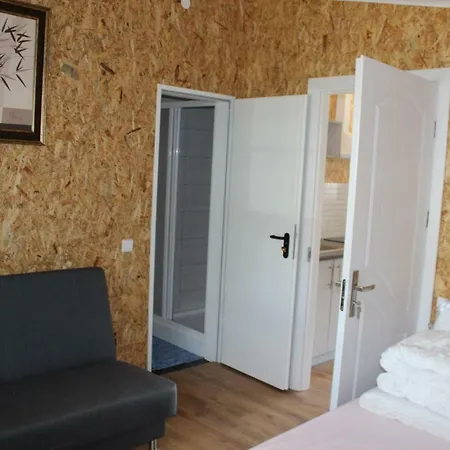 Nameliai Pas Gecus Sventojoje Holiday home Palanga